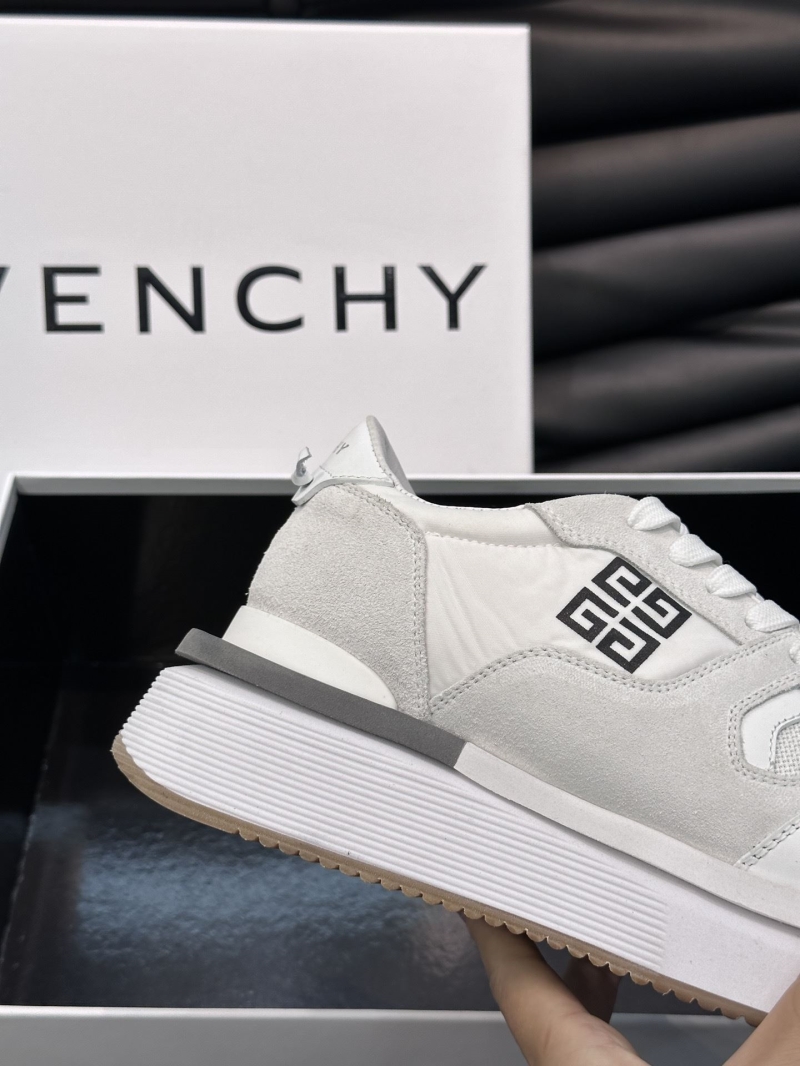 Givenchy Sneakers